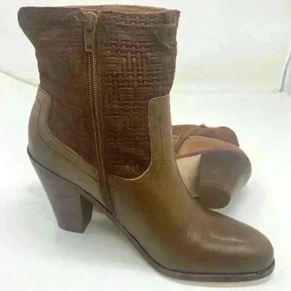 Corso Como Women's Harvest Boot Tobacco Sz 8M New Shelf pull